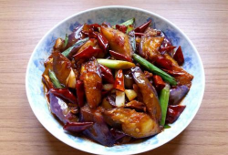 红烧茄子的做法视频,家常美味，一学就会的烹饪教程