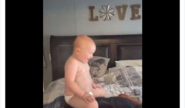 巨婴视频,揭秘婴儿成长中的神奇瞬间